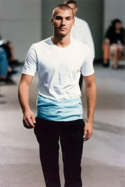 Look 65